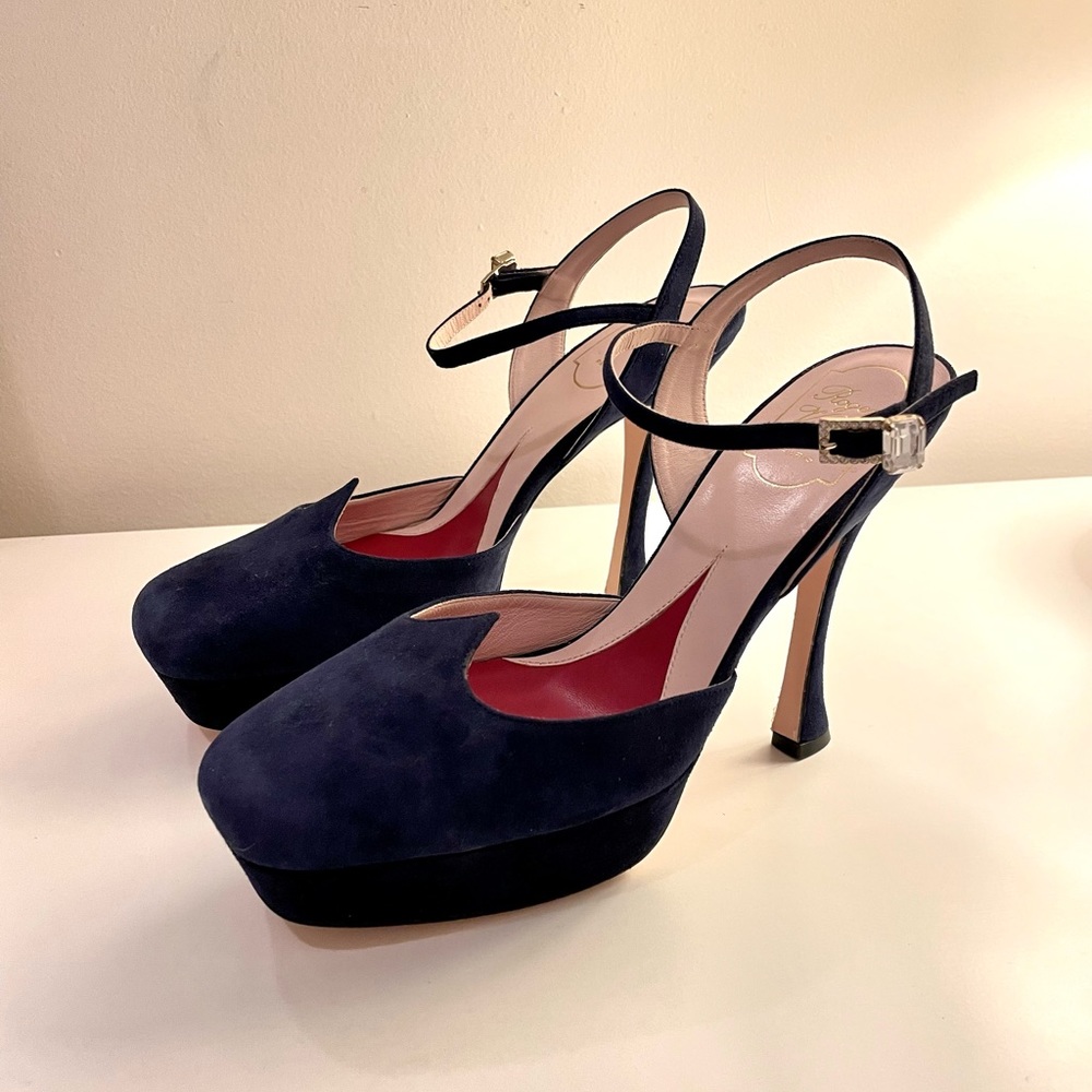 Suede Platform Roger Vivier Heels with Crystal Close
